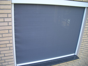 Gebr. Peters GmbH Referenzen | Zip-Screens